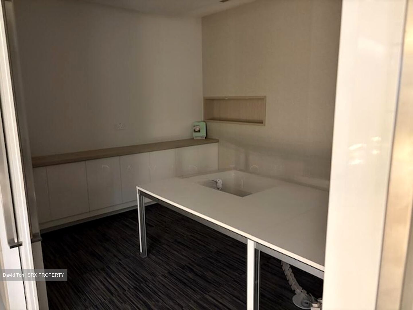 Republic Plaza (D1), Office #591810691
